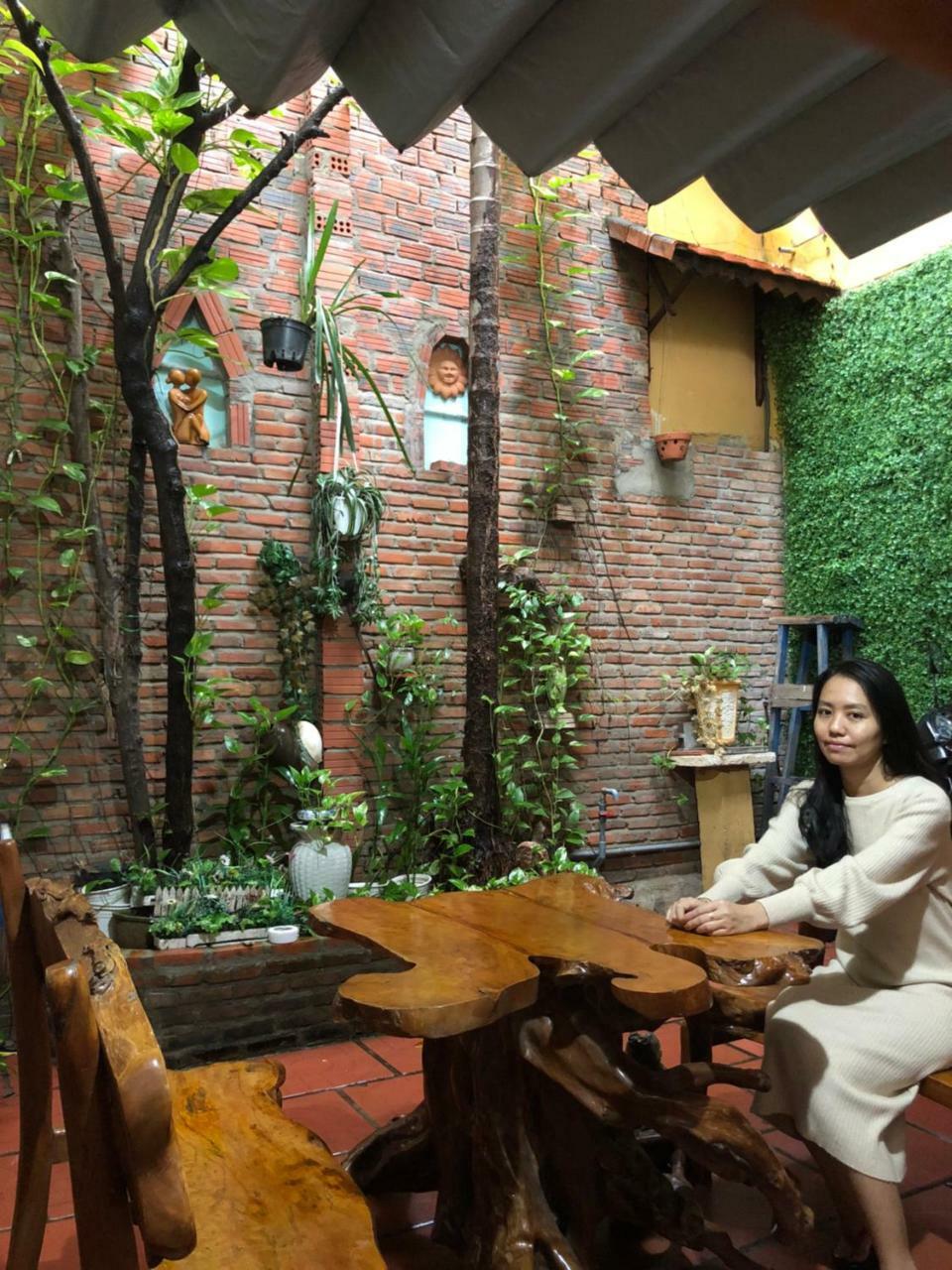 芽兰寄宿酒店 会安 外观 照片